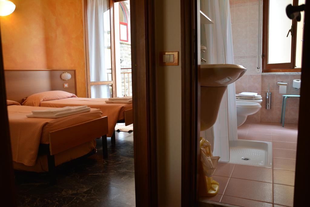 Hotel Corallo โมเนเลีย ภายนอก รูปภาพ