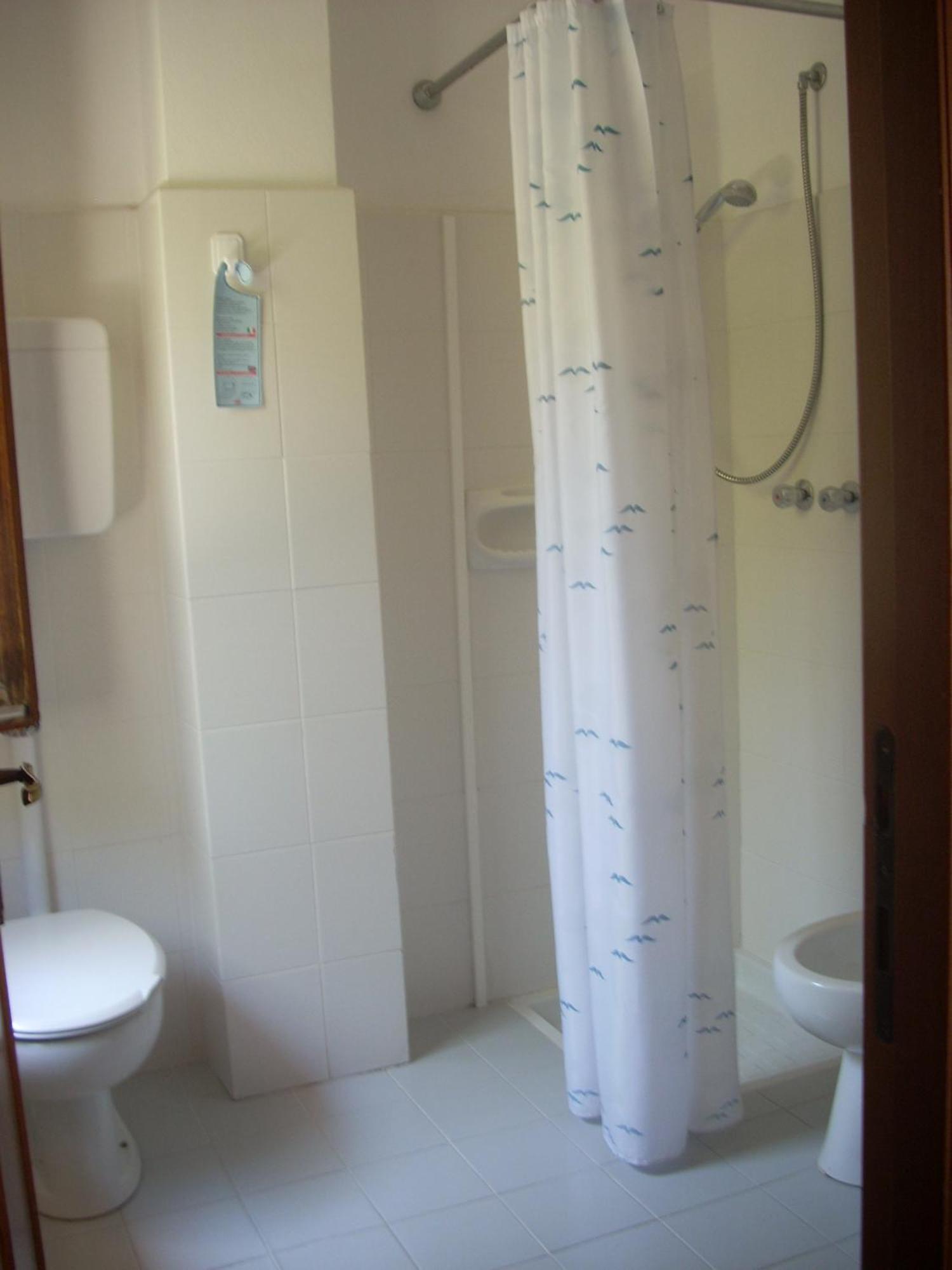 Hotel Corallo โมเนเลีย ภายนอก รูปภาพ