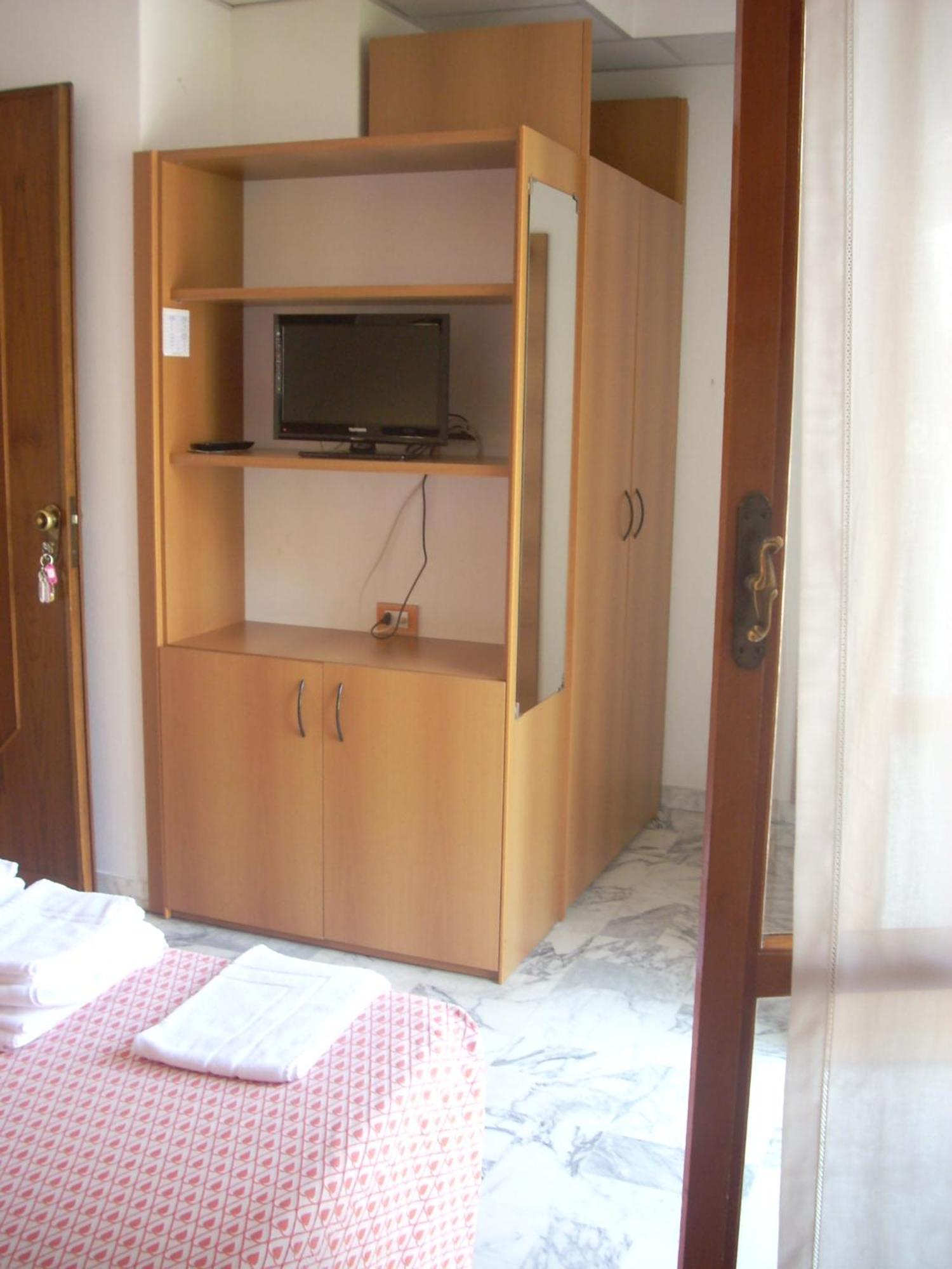Hotel Corallo โมเนเลีย ภายนอก รูปภาพ