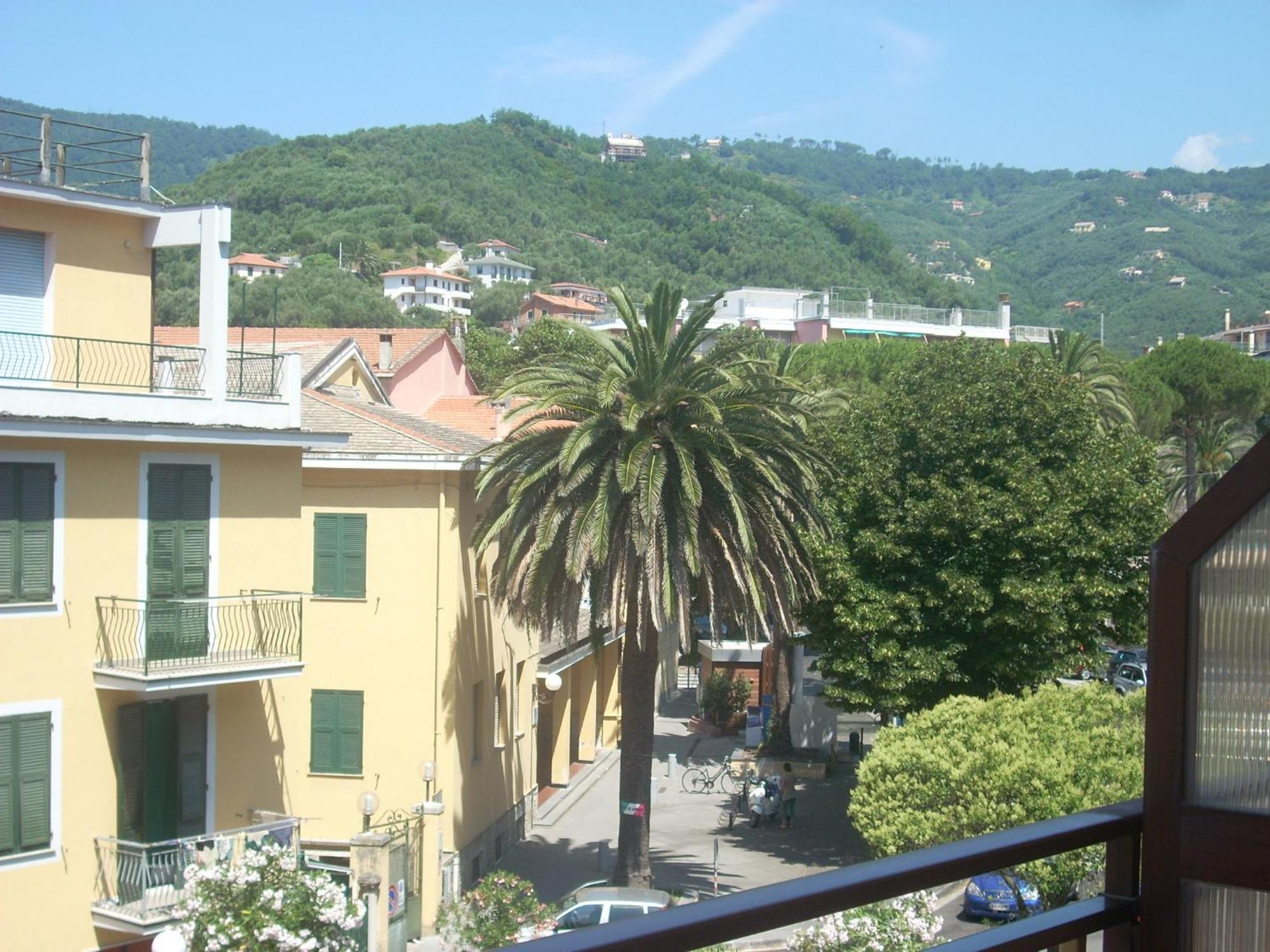 Hotel Corallo โมเนเลีย ภายนอก รูปภาพ